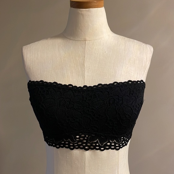 AERIE AE BLACK LACE UNPADDED Strapless BRALETTE Lacey boho festival Size Med - Picture 2 of 13